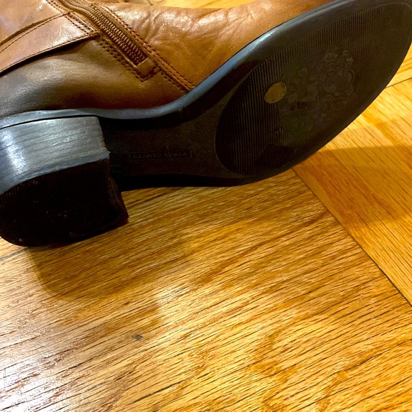 Vince Camuto Boot- - Picture 14 of 16